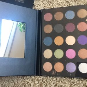 OFRA dazzling diamonds palette brand new